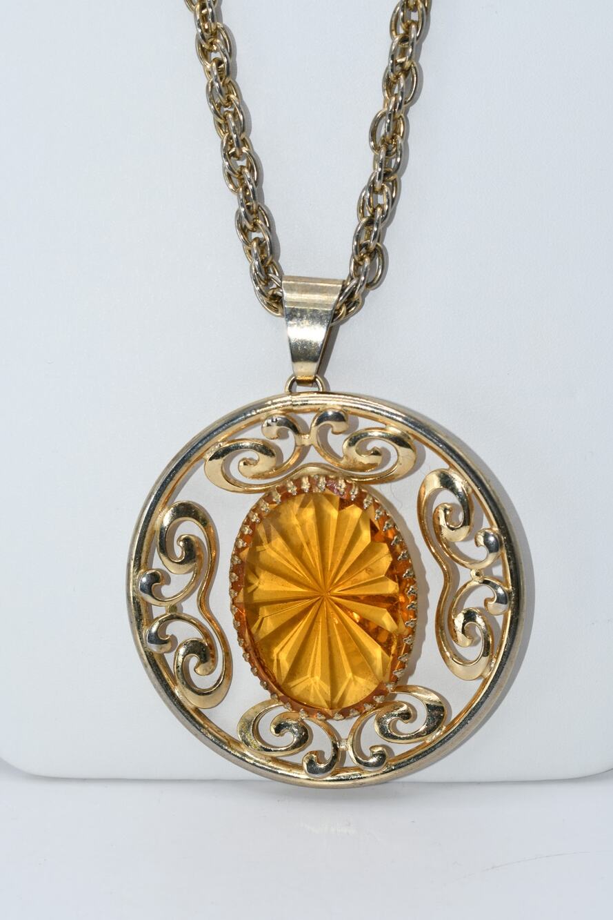 Vintage Amber Glass Sunburst Pendant Necklace Gold Tone 24 Inch